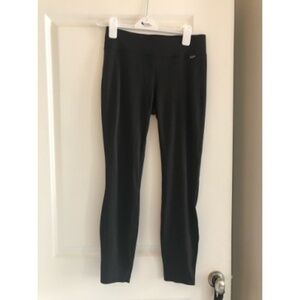 Patagonia black base layer size M, new without tag